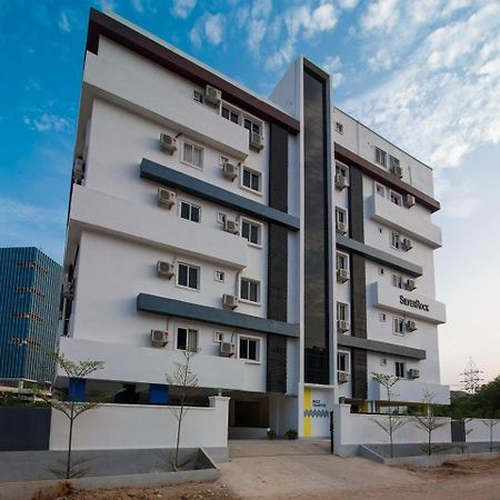 Buzz Quarter Ξενοδοχείο Χιντεραμπάντ Εξωτερικό φωτογραφία