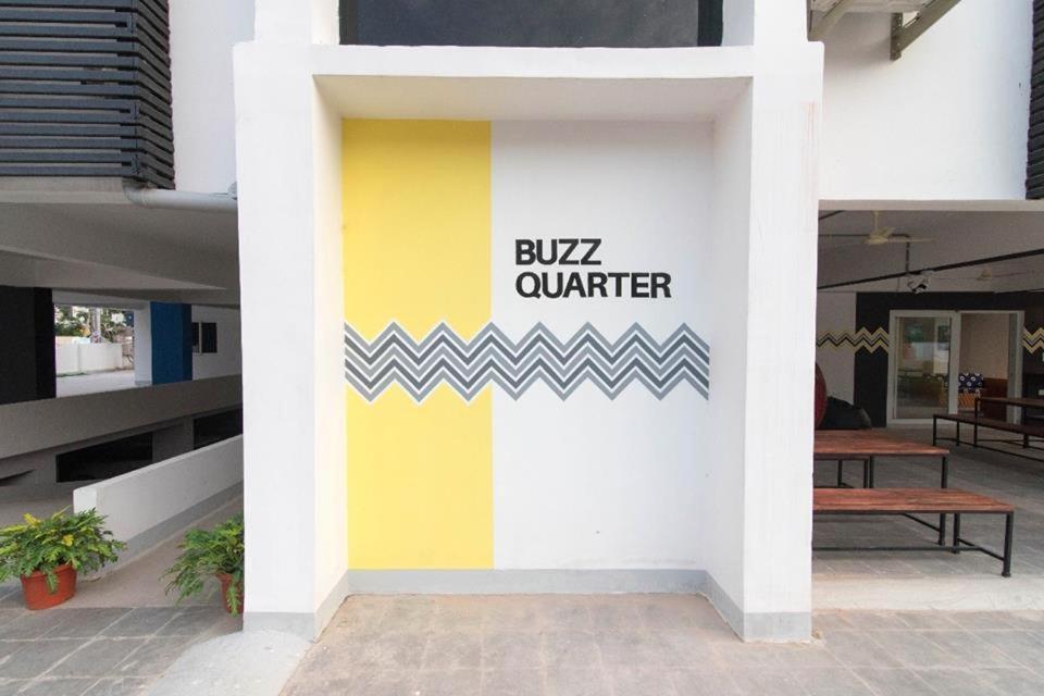 Buzz Quarter Ξενοδοχείο Χιντεραμπάντ Εξωτερικό φωτογραφία